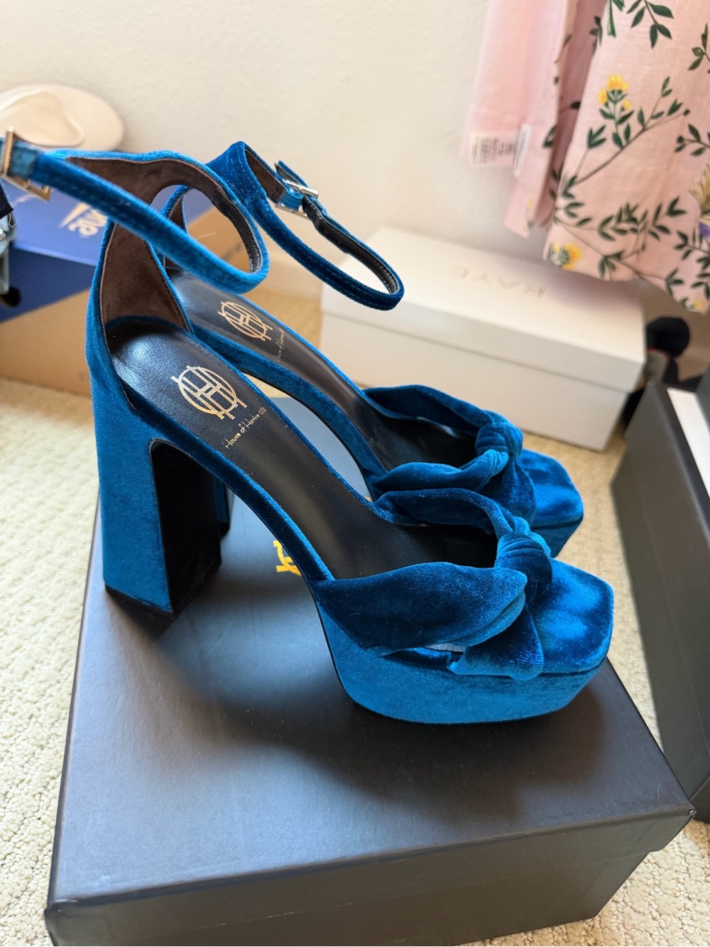 House of Harlow 1960 x Revolve Jin Platform in Teal